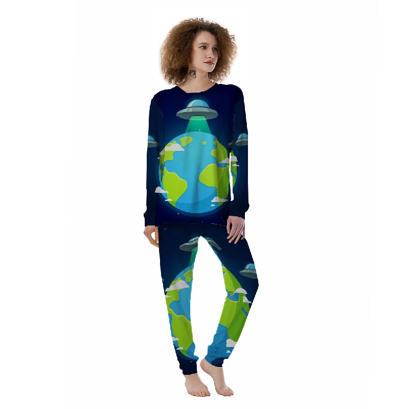 Alien Invasion And Earth Print Women's Pajamas Funny graphic pajama sets