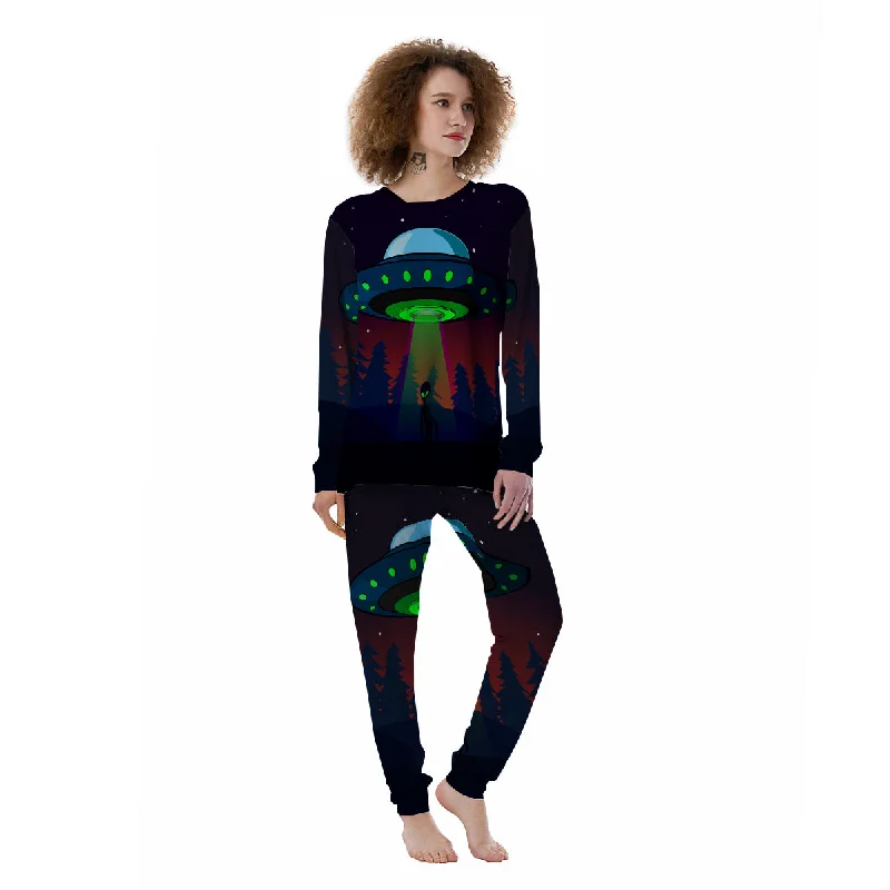 Alien Invasion On Earth Print Women's Pajamas Best pajama sets for girls' night