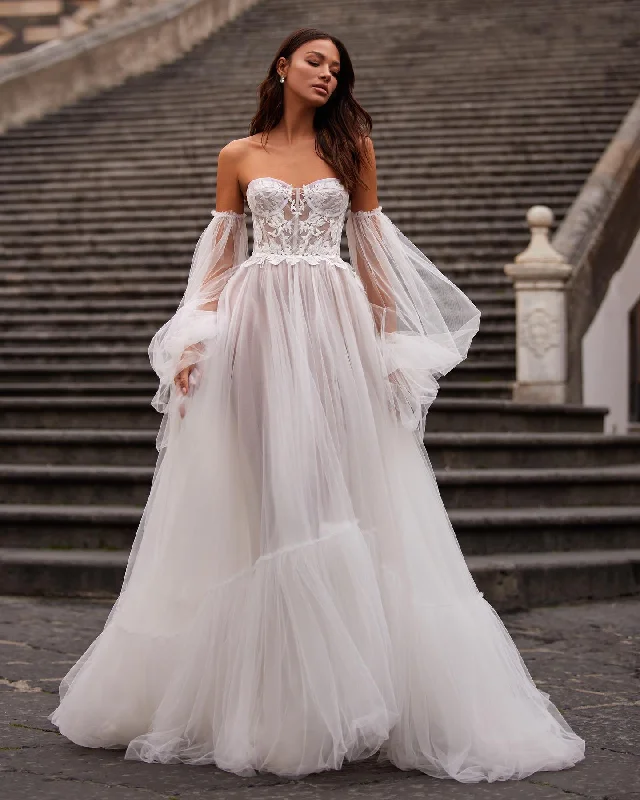 GW919 - A-Line Strapless Long Sleeves Appliqued Pleated Tulle Wedding Dress Lace A-line Dress