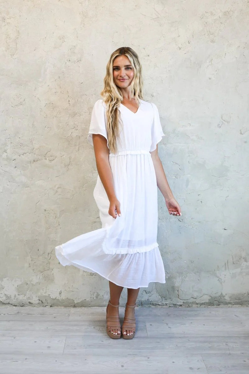 Tess Dress in White- Misses & Plus (S-4X) Trendy unclassified dresses