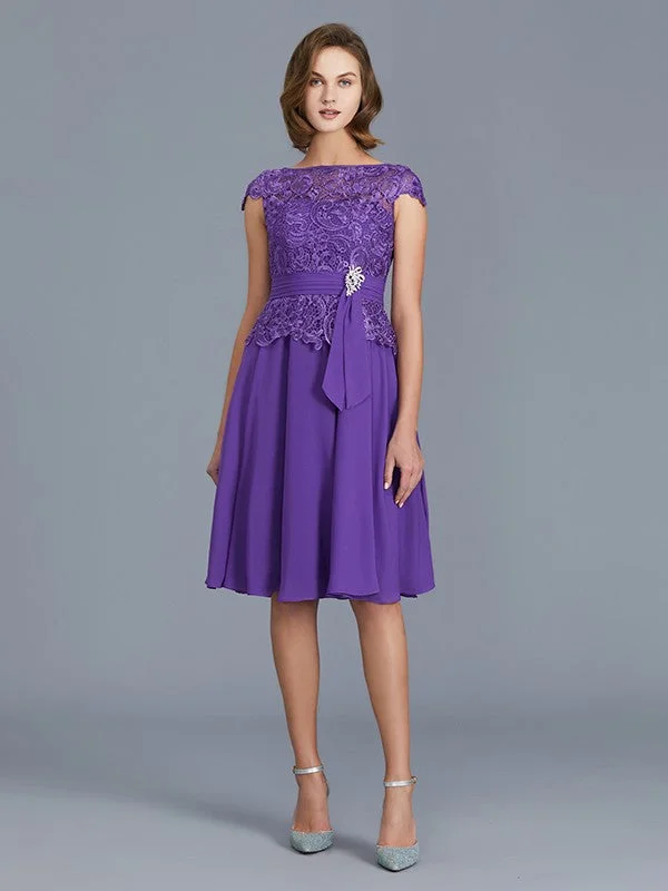 A-Line/Princess Bateau Chiffon Knee-Length Beading Sleeveless Mother of the Bride Dresses Popular unclassified dresses