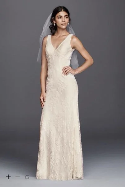 David's Bridal Flower Lace V-Neck Wedding Dress with Empire Waist Lace Dress Party