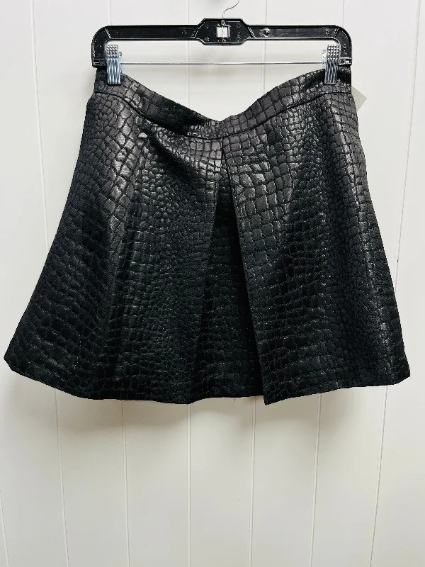 Skirt Mini & Short By Romeo And Juliet In Black, Size: L Leather Mini Skirt